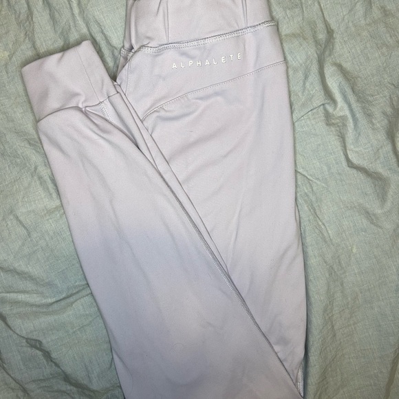 Alphalete lilac jogger - Picture 3 of 5